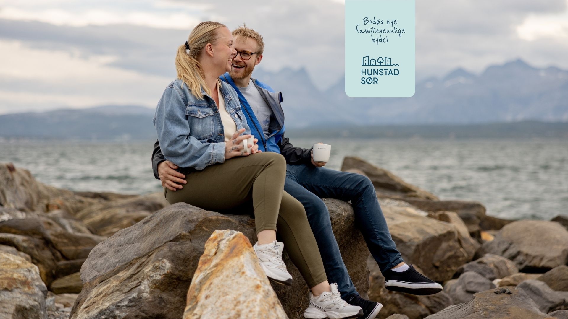 Hunstad Sør - Bjørnhollo - 2 eneboliger helt nede i sjøkanten 